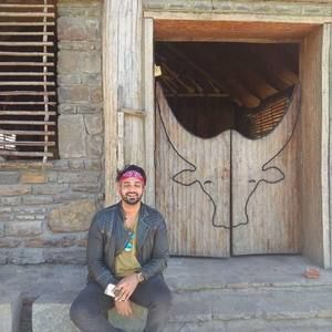 Meet your Posher, Rajpal